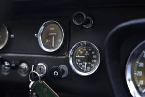 Bild 48/50 von MG MGB GT (1967)