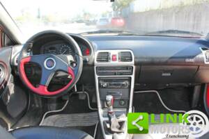Image 2/10 of Mazda MX-3 1.8 (1992)