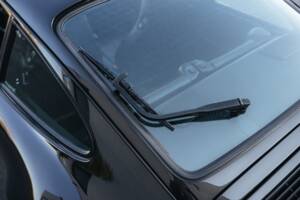 Bild 18/39 von Porsche 911 Carrera 4 (1993)