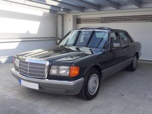 Image 1/39 of Mercedes-Benz 260 SE (1988)