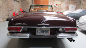 Image 4/23 of Mercedes-Benz 280 SL (1969)