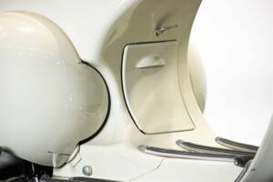 Image 33/50 of Piaggio Vespa 150 "Struzzo" VL (1956)