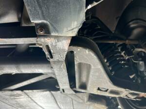 Image 24/29 of Ferrari Mondial 3.2 (1987)