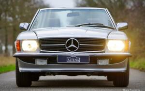 Bild 2/59 von Mercedes-Benz 280 SL (1985)