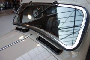 Image 40/43 of Citroën Traction Avant 7 C (1935)