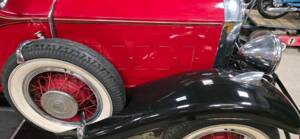Image 24/100 of Pierce-Arrow Modell 43 (1931)