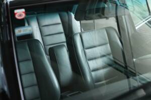 Bild 35/50 von Mercedes-Benz 500 E (1993)