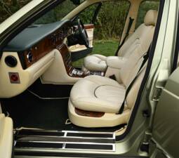 Bild 46/50 von Rolls-Royce Silver Seraph (1998)