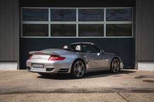 Bild 6/19 von Porsche 911 Turbo (2007)