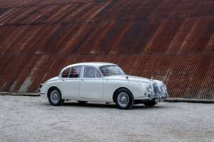 Bild 5/51 von Jaguar 240 (1968)