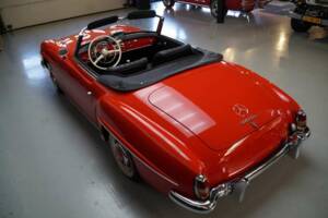 Afbeelding 40/50 van Mercedes-Benz 190 SL (1959)