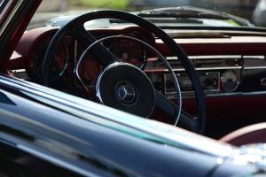 Image 18/23 de Mercedes-Benz 230 SL (1967)