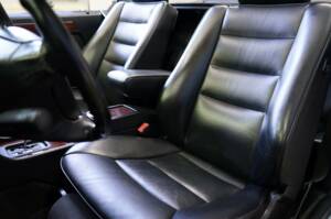 Afbeelding 35/50 van Mercedes-Benz 300 CE-24 (1993)