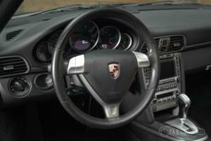 Imagen 5/6 de Porsche 911 Carrera 4 (2007)
