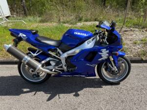 Bild 1/41 von Yamaha YZF 1000 R1 (1998)