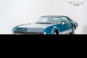 Image 1/19 of Oldsmobile Toronado (1967)