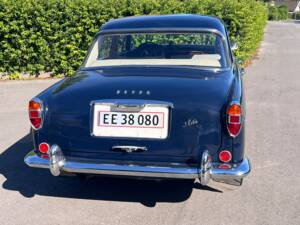 Image 4/14 of Rover 3 Litre Mk II (1965)