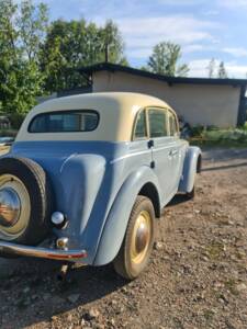 Bild 7/13 von Moskvich M 401 (1956)