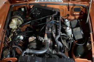 Immagine 17/25 di MG MGB Limited Edition (1981)