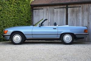 Image 4/47 of Mercedes-Benz 560 SL (1987)