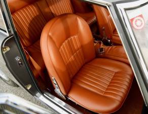 Image 18/50 de Ferrari 250 GTE (1963)