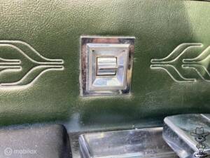 Bild 27/50 von Lincoln Continental Convertible (1966)