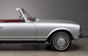 Bild 11/44 von Mercedes-Benz 280 SL (1970)