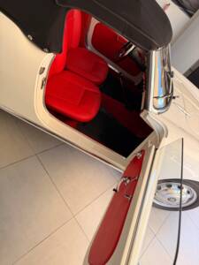 Image 51/72 of Alfa Romeo Giulietta Spider (1957)