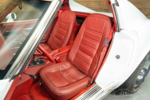 Image 11/19 of Chevrolet Corvette Stingray (1977)