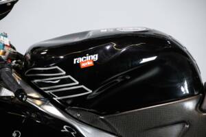 Image 29/50 of Aprilia RSV 1000 V60 (1999)