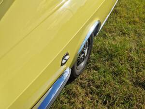 Image 50/54 of Audi 100 Coupe S (1971)