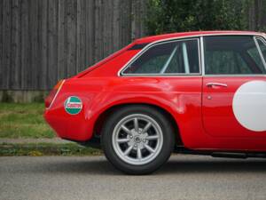 Afbeelding 6/50 van MG MGB GT V8 SEC (1971)
