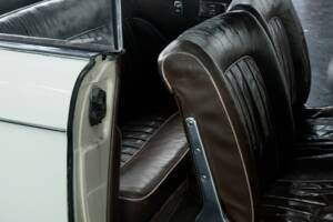 Bild 40/50 von BMW 503 (1959)