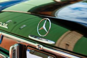 Imagen 42/199 de Mercedes-Benz 280 SE 3,5 (1971)