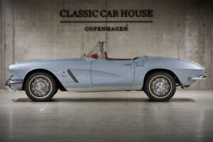 Image 2/78 of Chevrolet Corvette (1962)