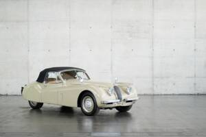 Image 15/50 de Jaguar XK 120 DHC (1953)