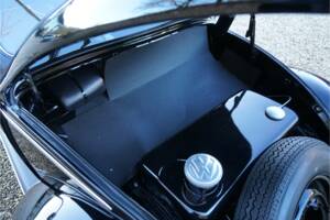 Image 26/50 of Volkswagen Beetle 1200 Standard "Oval" (1955)