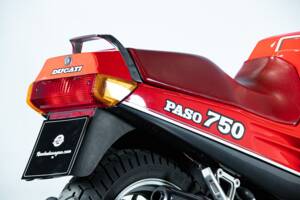 Image 40/50 of Ducati 750 Paso (1987)