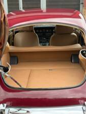 Afbeelding 14/25 van Jaguar E-Type V12 (2+2) (1972)
