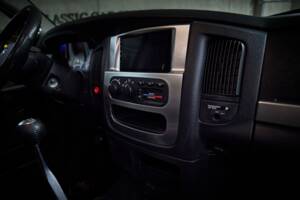 Immagine 78/100 di Dodge Ram SRT 10 (2006)
