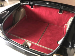 Bild 24/37 von BMW 503 (1956)