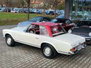 Image 3/25 of Mercedes-Benz 280 SE (1967)