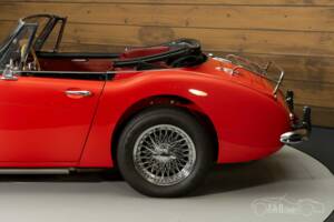 Image 8/8 of Austin-Healey 3000 Mk III (BJ8) (1966)