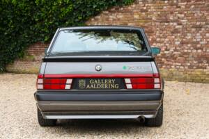 Image 39/50 of Alfa Romeo 75 3.0 V6 QV (1988)