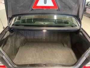 Image 8/19 de Mercedes-Benz 500 E (1992)