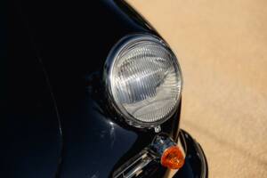 Immagine 15/54 di Porsche 356 C 1600 SC (1964)