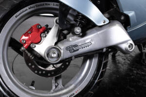 Image 19/26 of Aprilia DUMMY (1998)