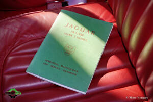 Image 32/46 of Jaguar Mk II 3.8 (1962)