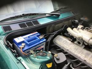 Image 12/20 of BMW 320i (1992)