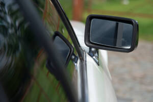 Image 4/39 of Jaguar XJS 5.3 V12 (1989)